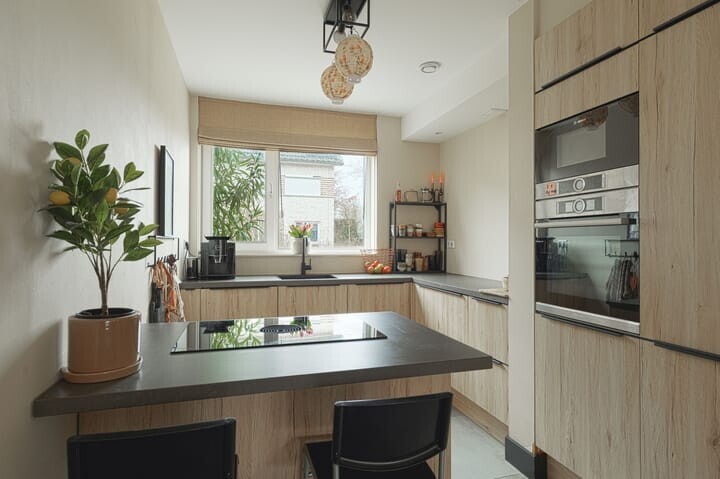 Tussenwoning te koop: Paulinapolder 22, Barendrecht