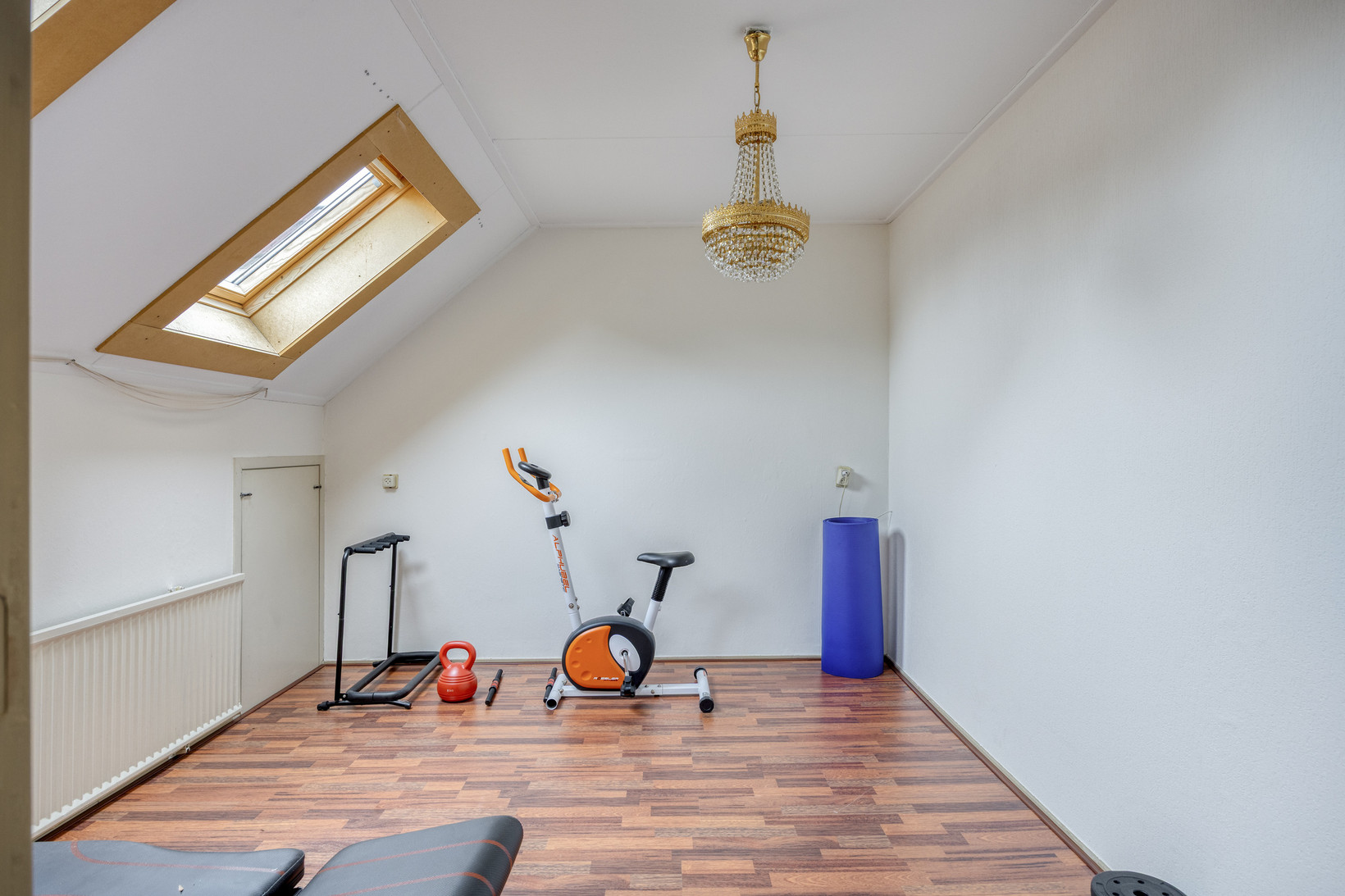 Tussenwoning te koop: Jaagpad 42, Barendrecht