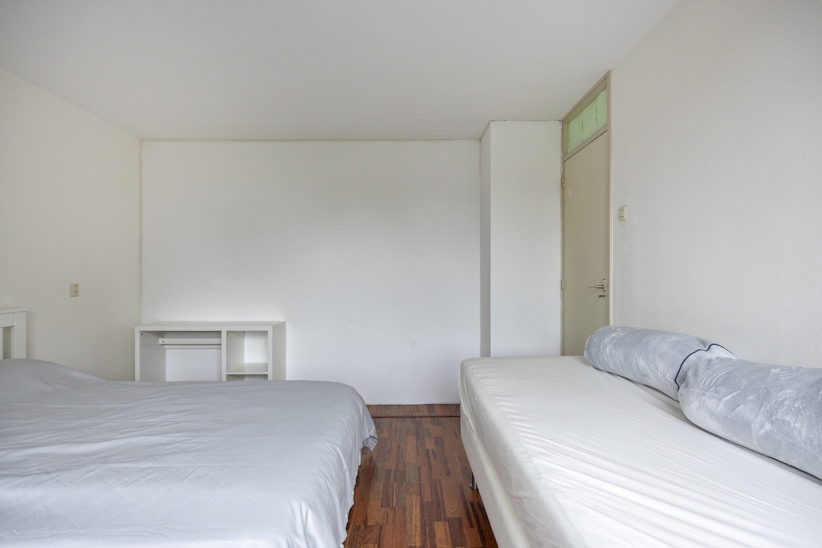 Tussenwoning te koop: Jaagpad 42, Barendrecht