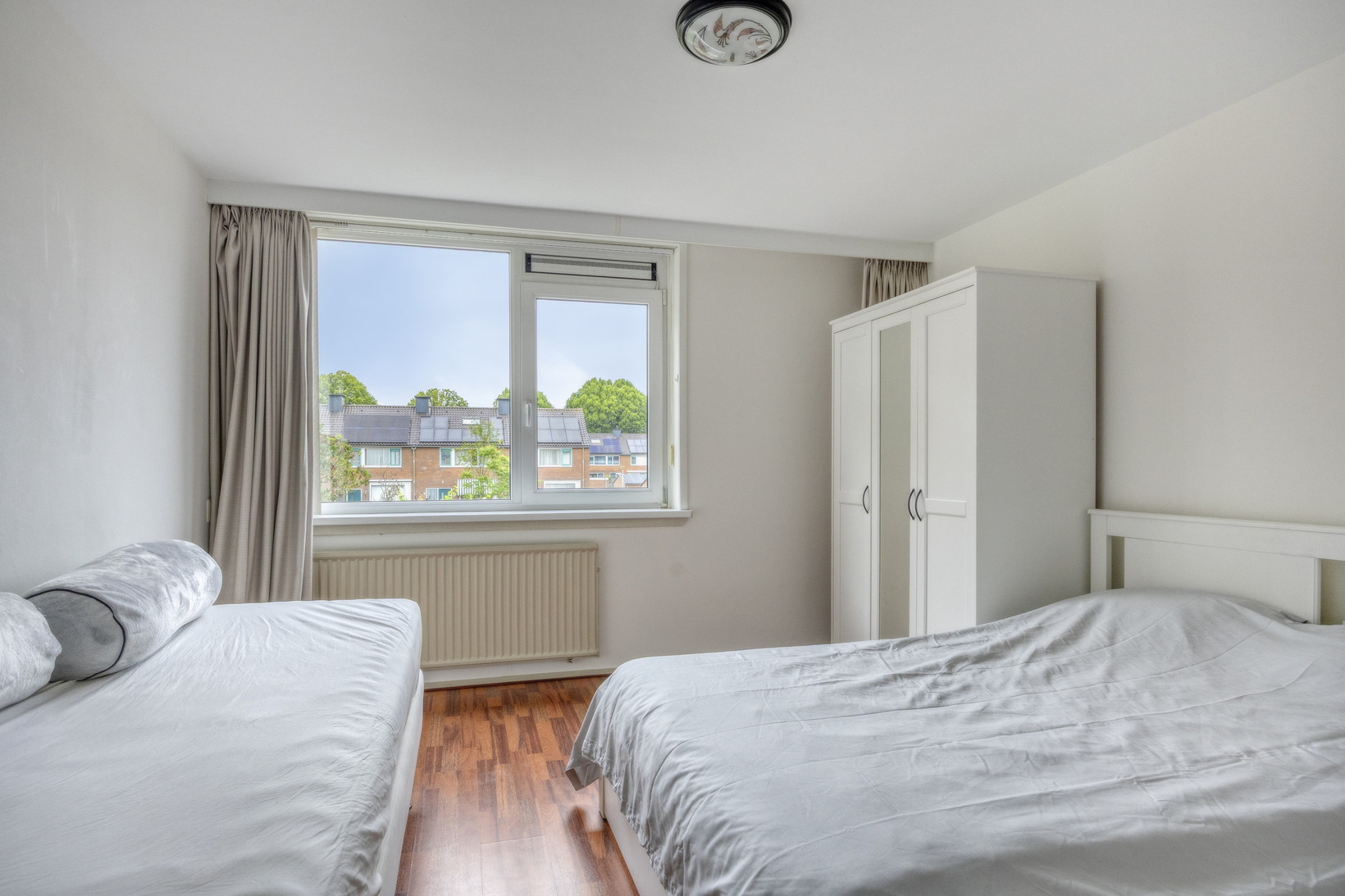 Tussenwoning te koop: Jaagpad 42, Barendrecht