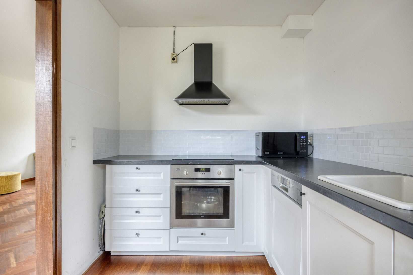 Tussenwoning te koop: Jaagpad 42, Barendrecht