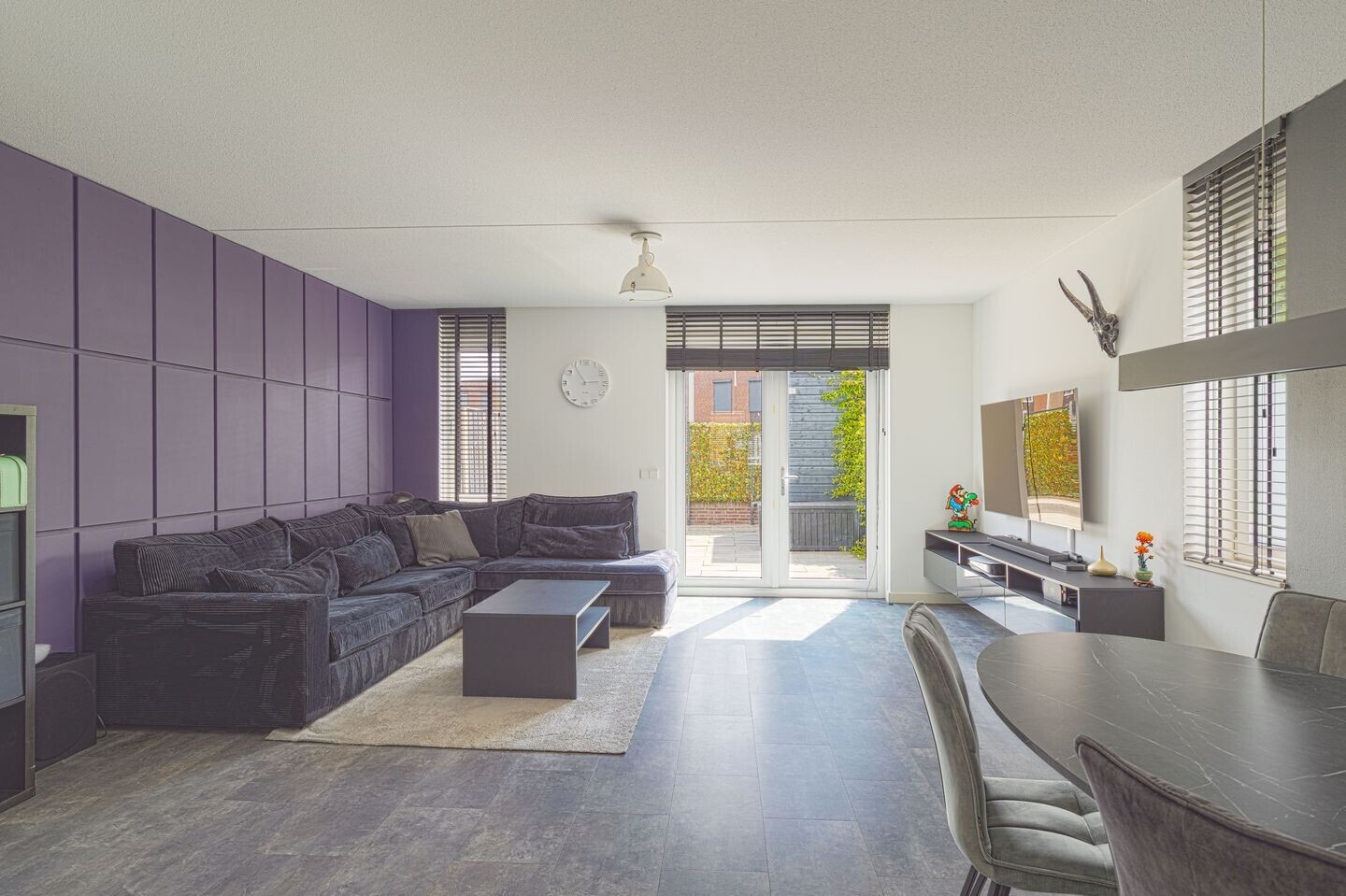 Hoekwoning te koop: Overstapwei 1, Barendrecht
