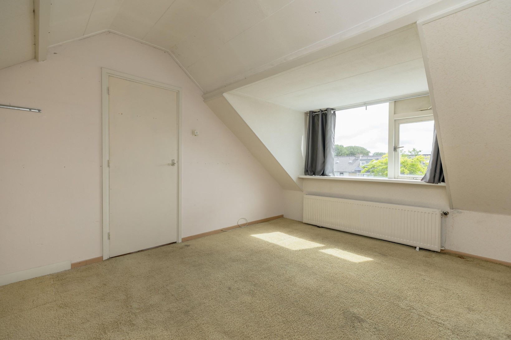 Tussenwoning te koop: Klompenmakerij 21, Barendrecht