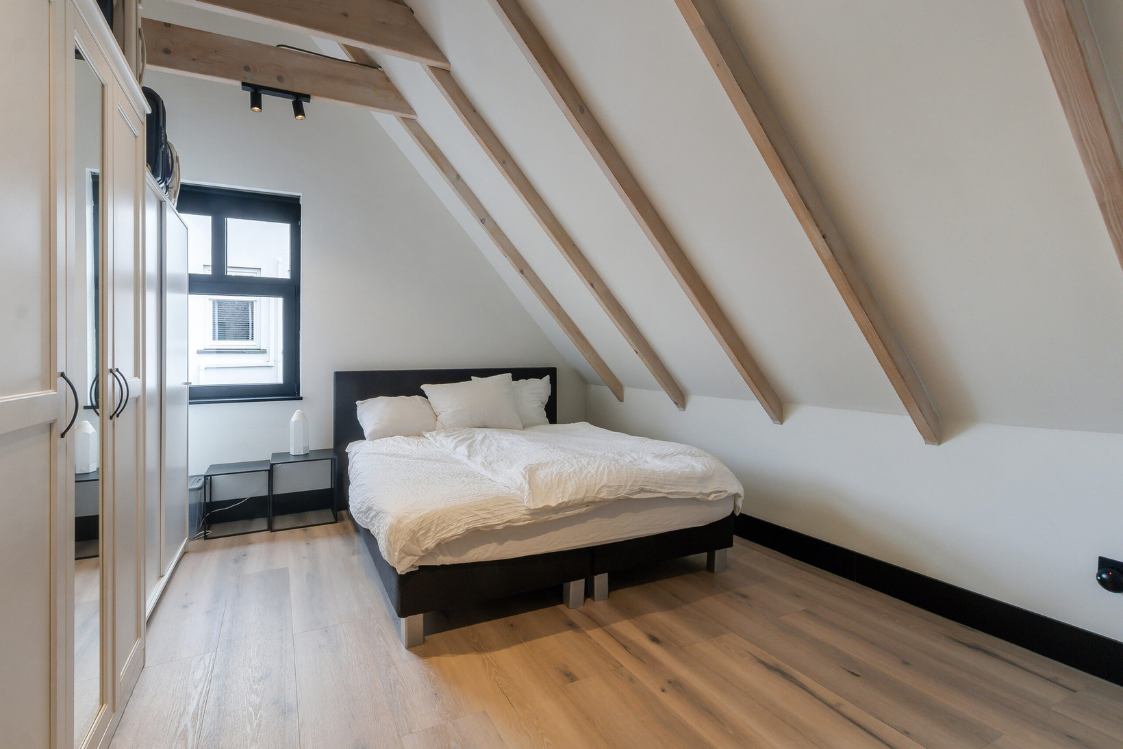 Vrijstaande woning te koop: Voordijk 502A, Barendrecht