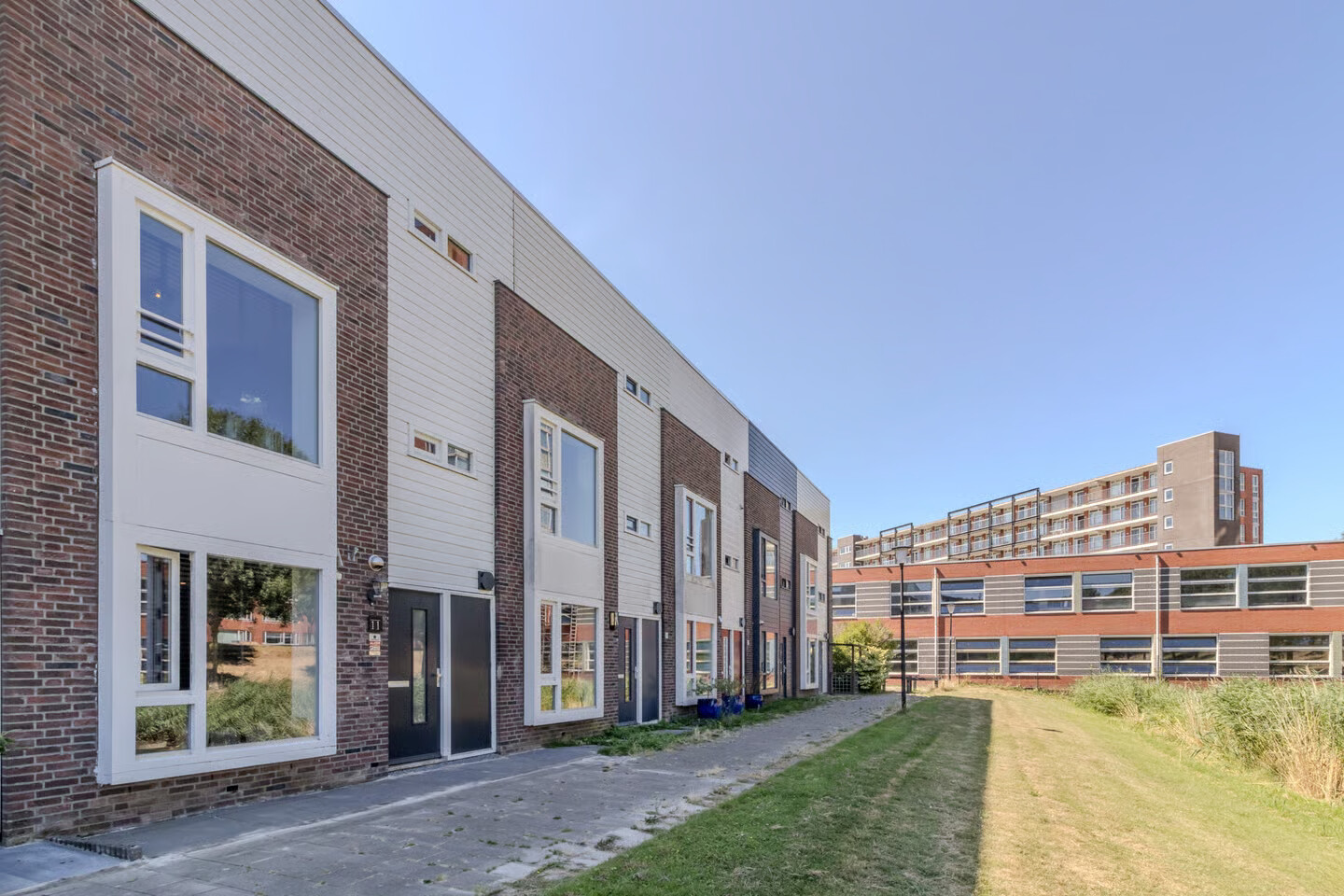 Tussenwoning te koop: Beugkant 11, Barendrecht
