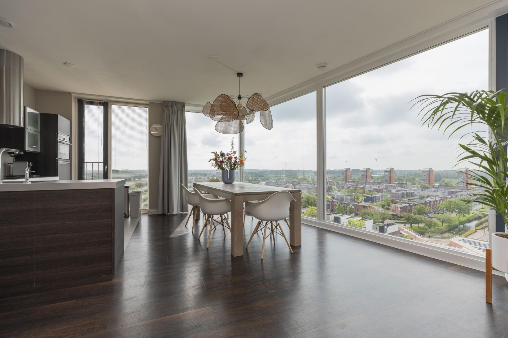 Appartement te koop: Middeldijkerplein 284, Barendrecht