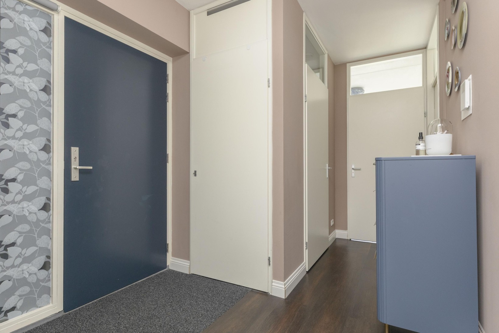 Appartement te koop: Middeldijkerplein 284, Barendrecht