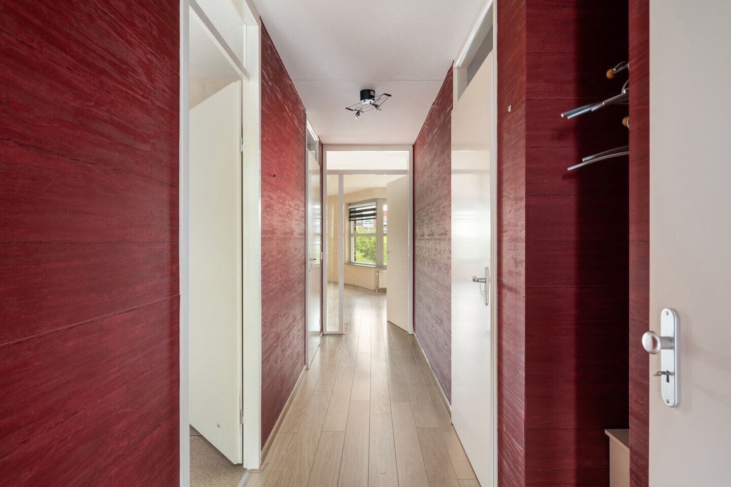 Appartement te koop: Middeldijkerplein 72, Barendrecht