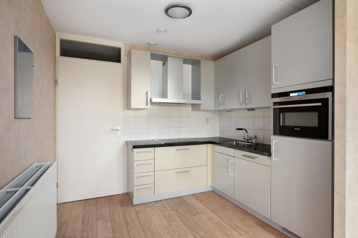 Appartement te koop: Middeldijkerplein 72, Barendrecht