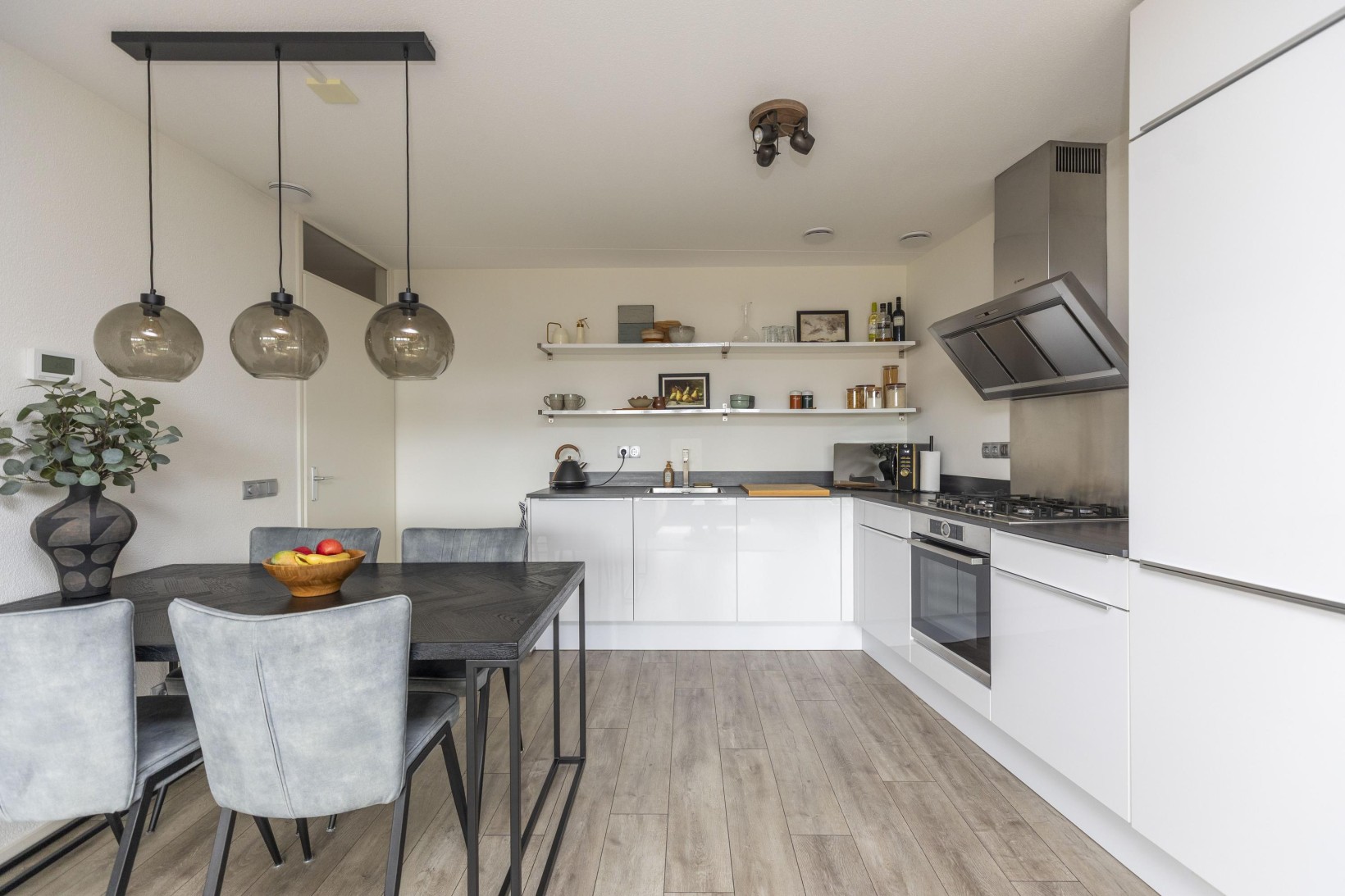 Appartement te koop: Iepenwede 14, Barendrecht