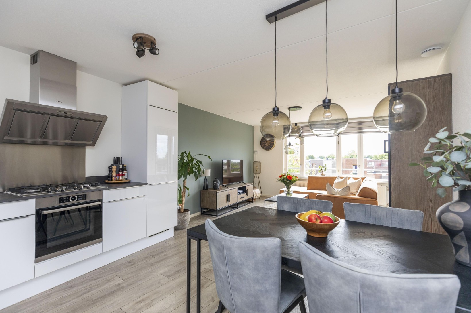 Appartement te koop: Iepenwede 14, Barendrecht