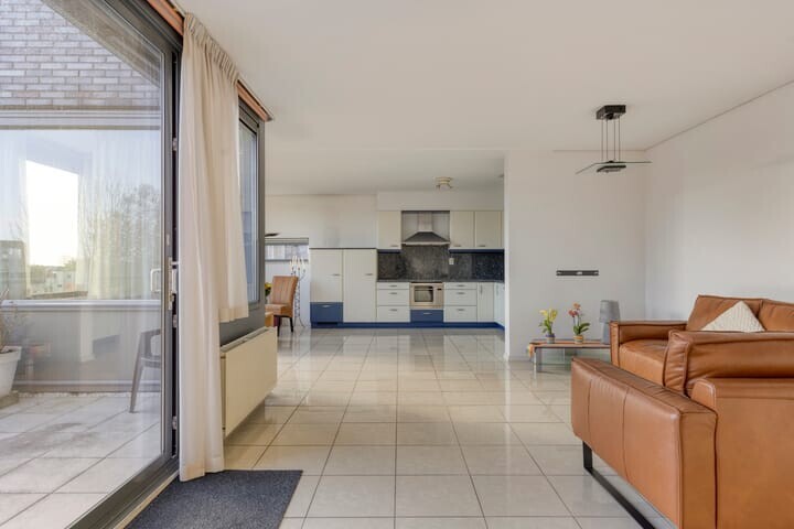 Appartement te koop: Zuidersingel 172, Barendrecht