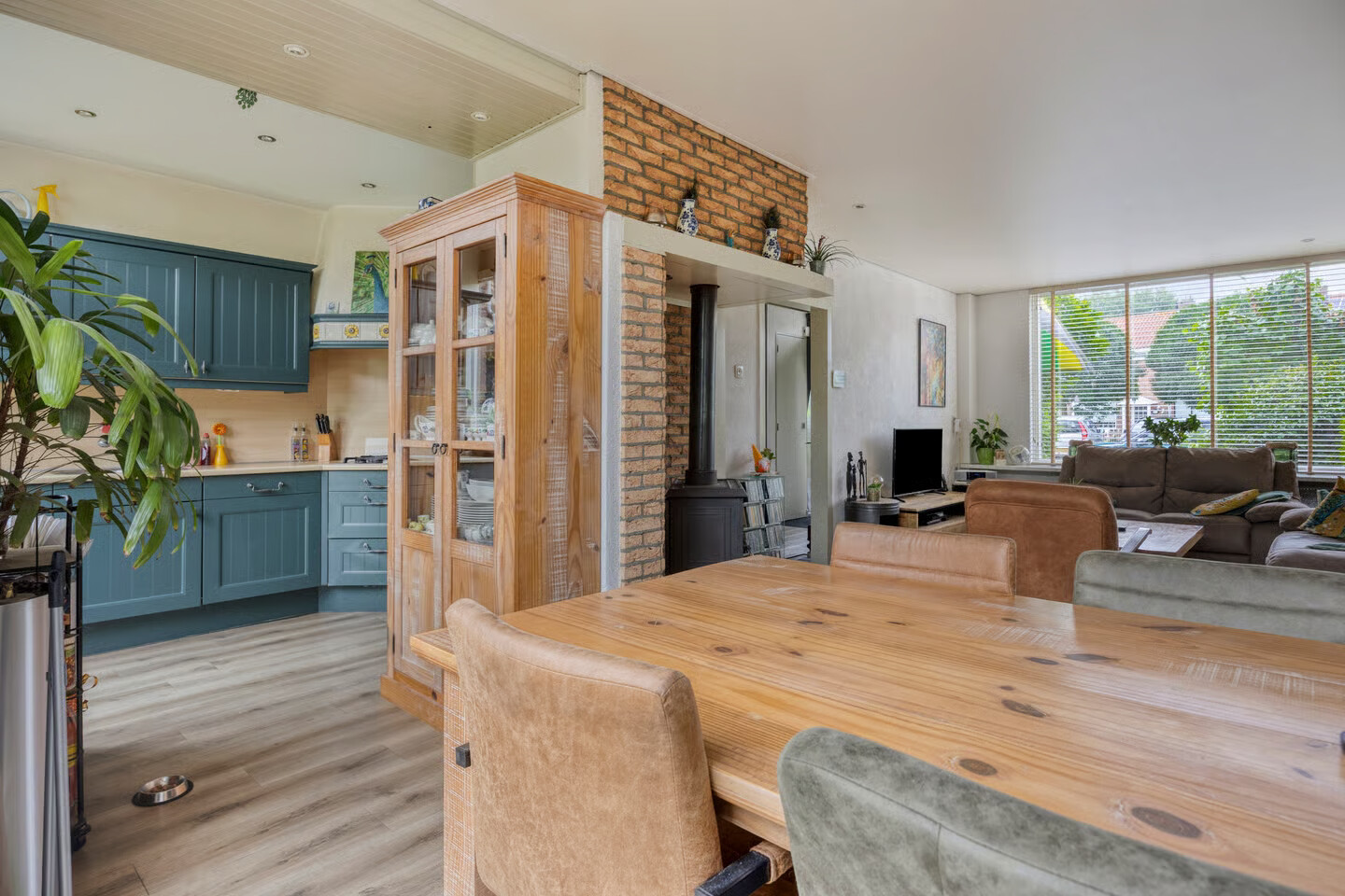 Tussenwoning te koop: Johannes Postlaan 6, Heerjansdam