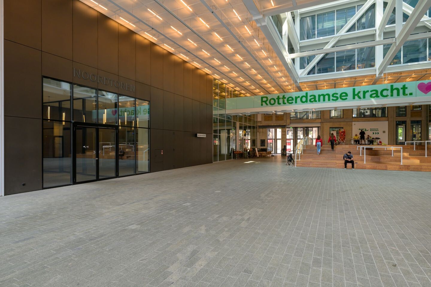 Appartement te koop: Halvemaanpassage 75, Rotterdam
