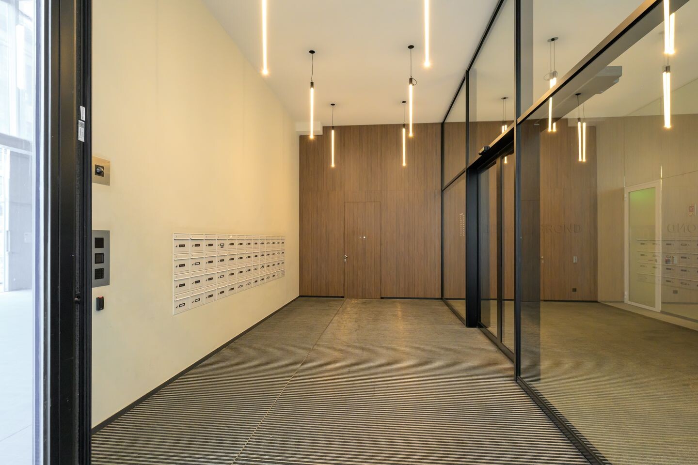 Appartement te koop: Halvemaanpassage 75, Rotterdam