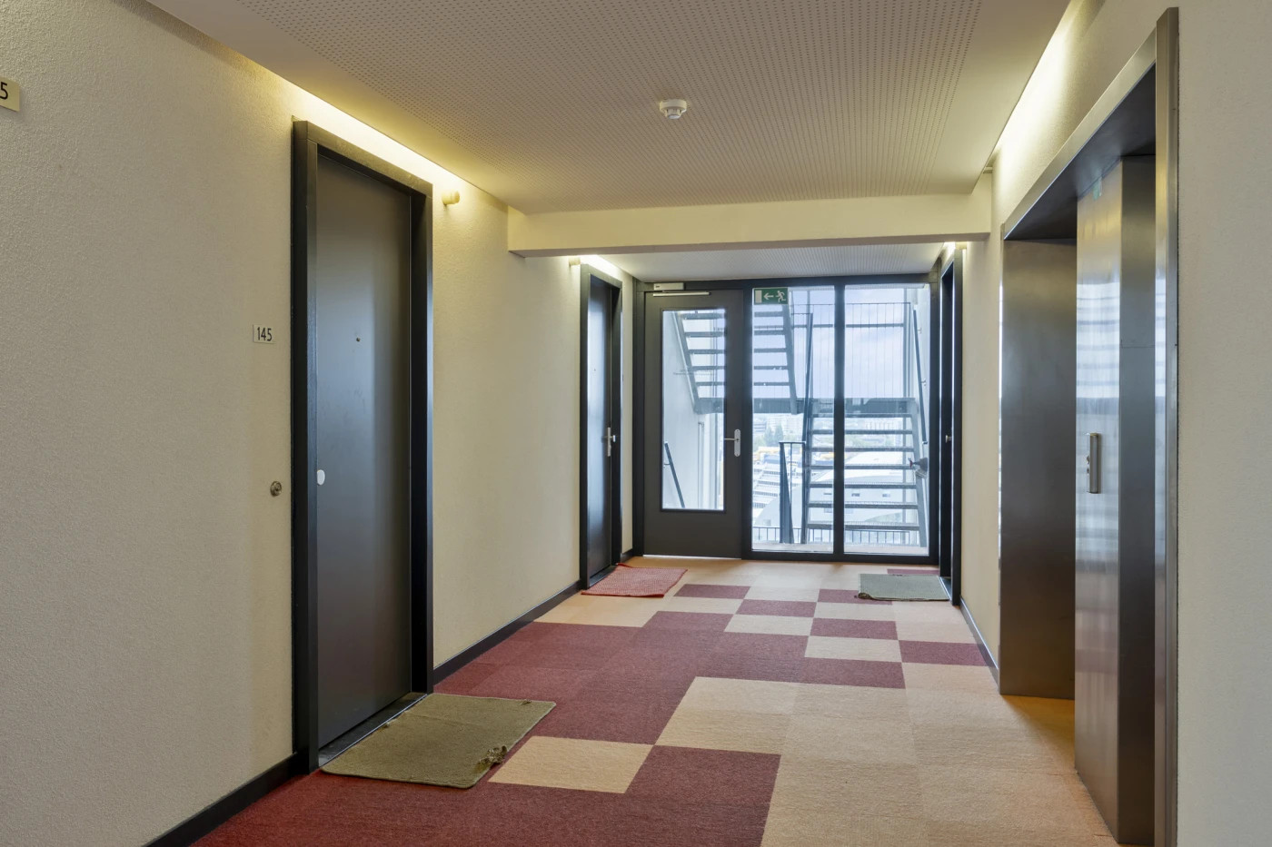 Appartement te koop: Vissersdijk 145, Rotterdam