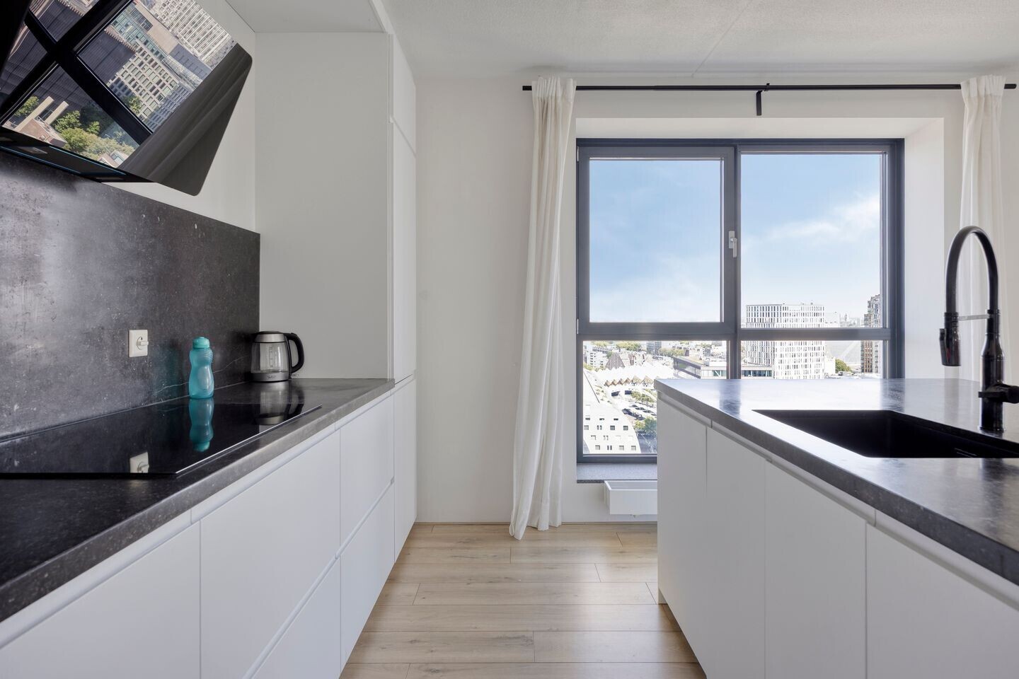 Appartement te koop: Vissersdijk 197, Rotterdam