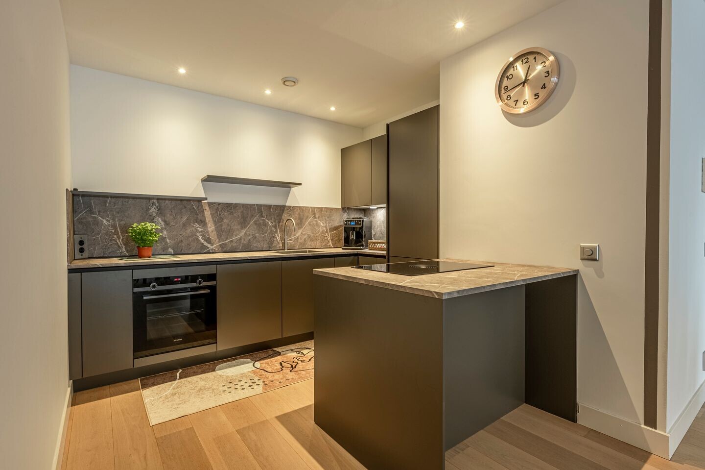 Appartement te koop: Binnenrotte 385, Rotterdam