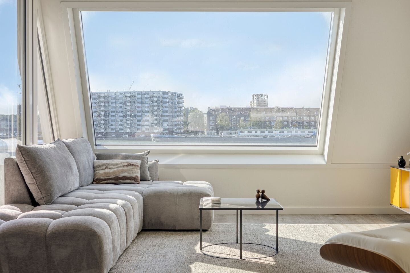 Appartement te koop: Oosterkade 49, Rotterdam
