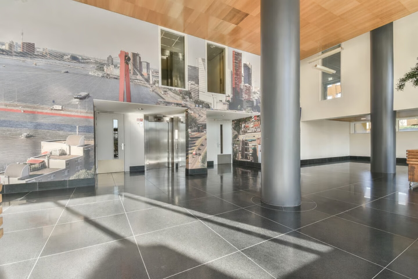 Appartement te koop: Wijnhaven 43E, Rotterdam