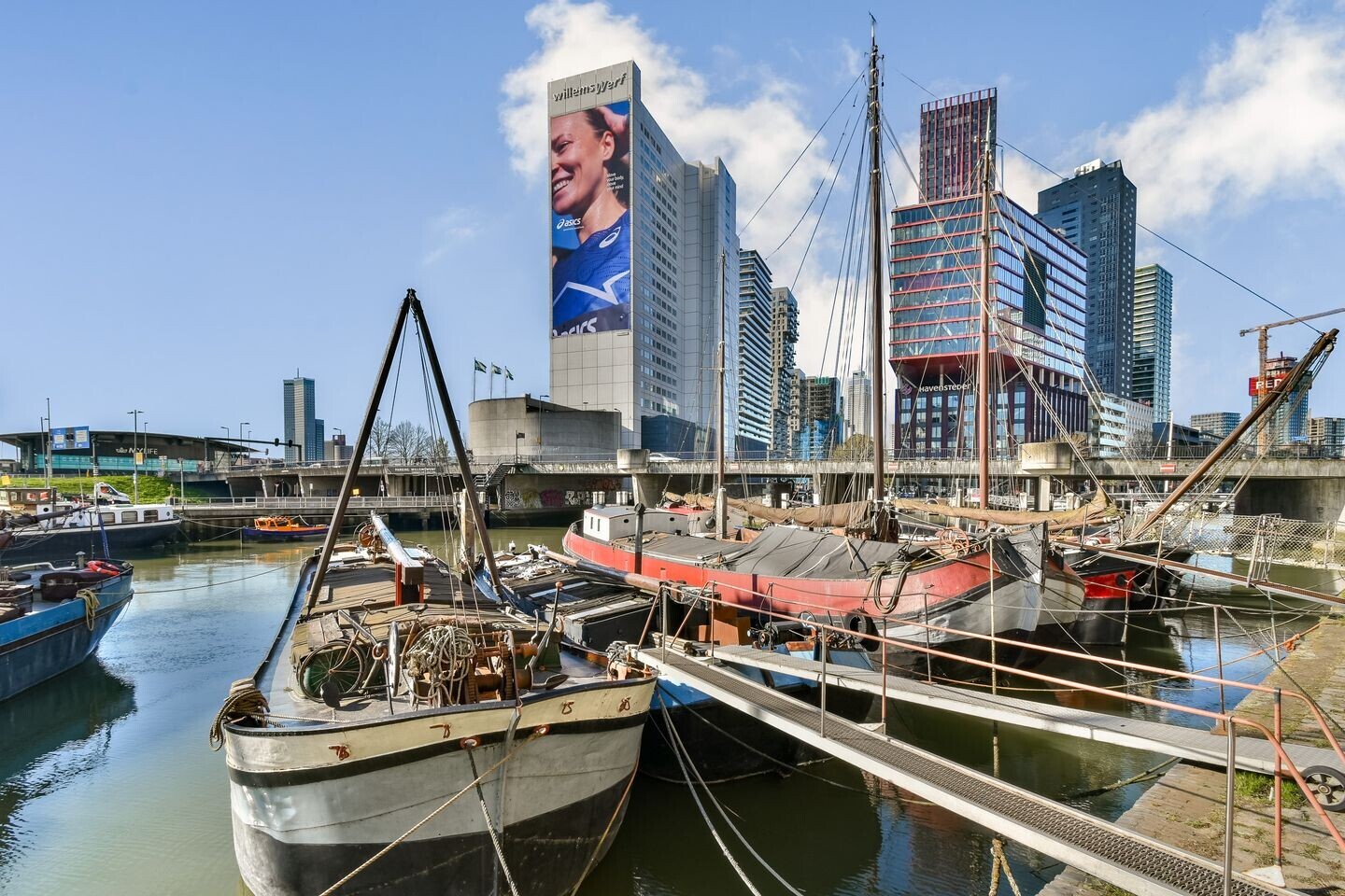 Appartement te koop: Wijnhaven 43E, Rotterdam