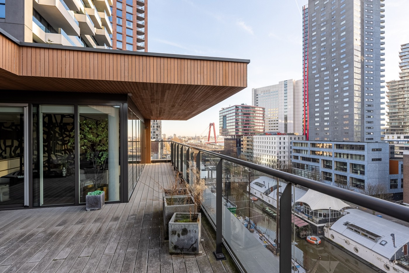 Appartement te koop: Wijnhaven 83A, Rotterdam