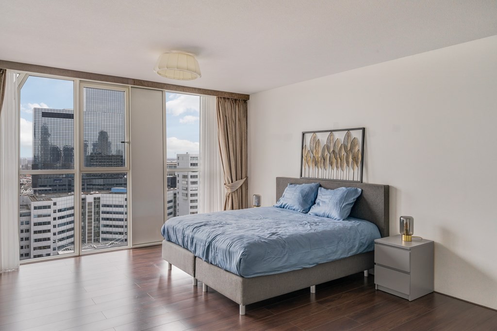 Appartement te huur: Kruisplein 430, Rotterdam