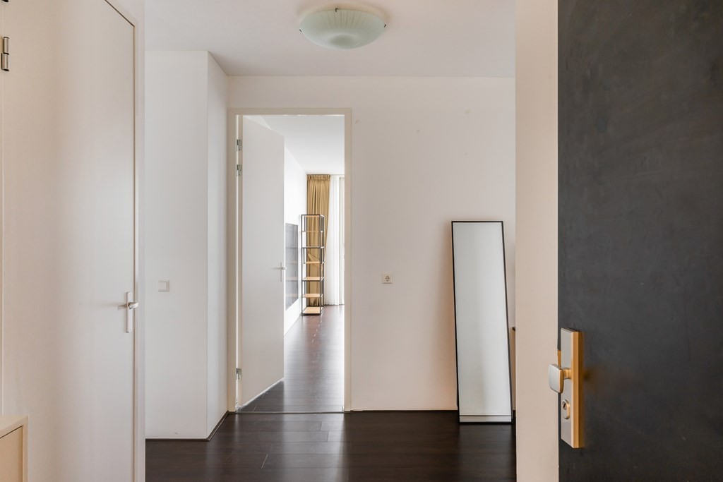 Appartement te huur: Kruisplein 430, Rotterdam