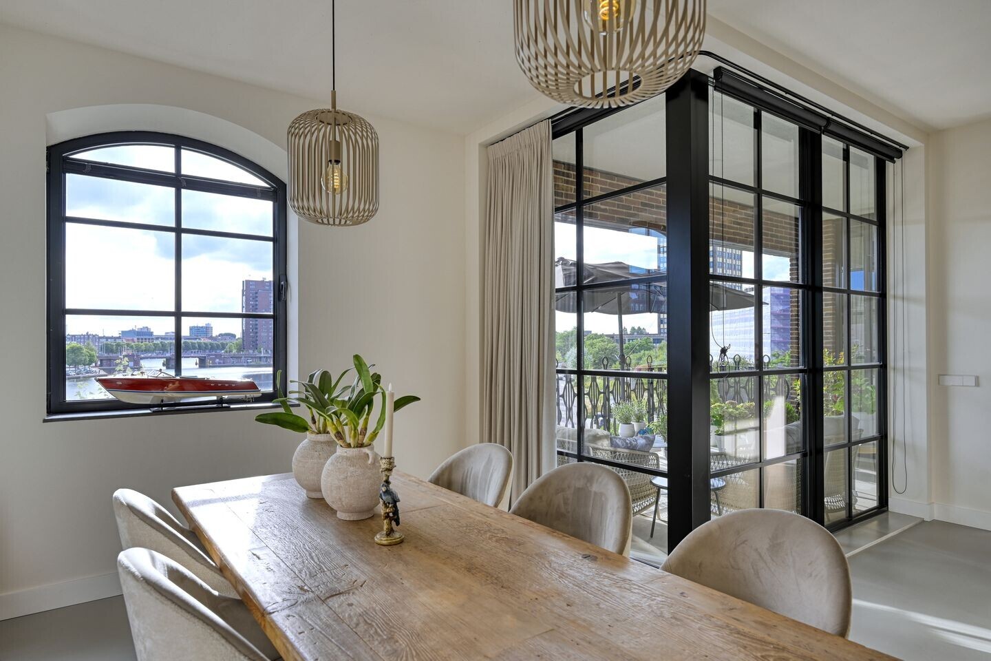 Appartement te koop: Abraham Tuschinskistraat 28, Rotterdam