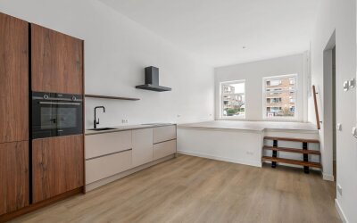 Westzeedijk 74-B