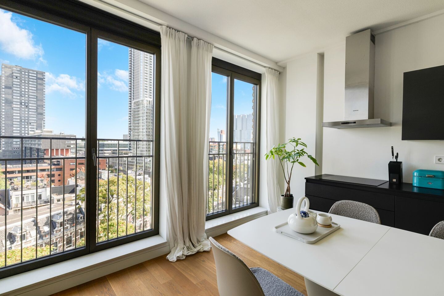 Appartement te koop: Van Vollenhovenstraat 3-805, Rotterdam