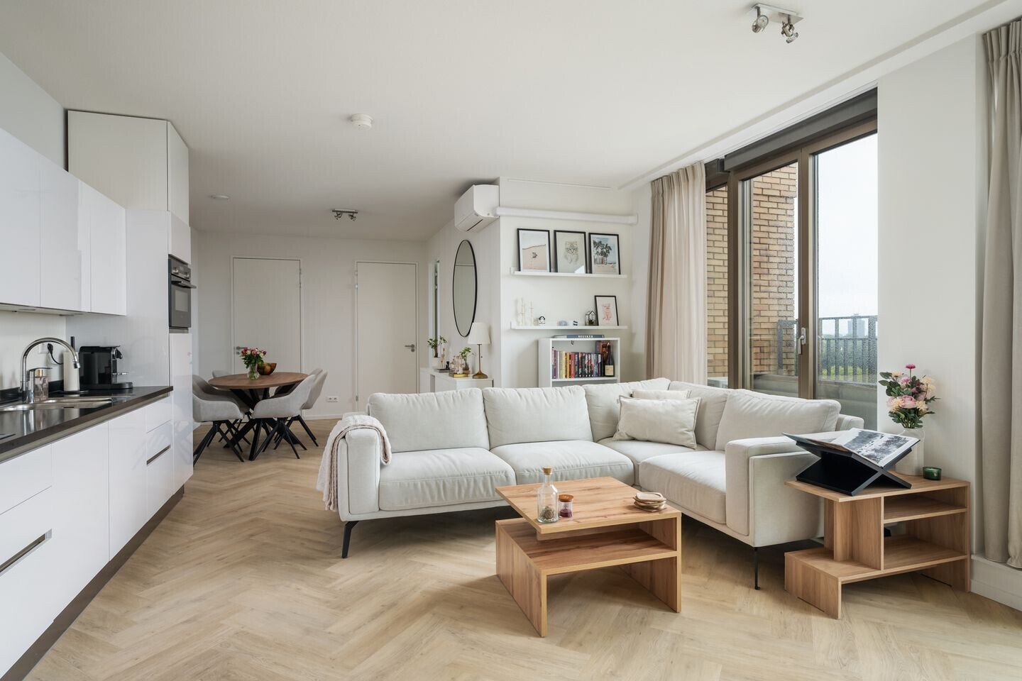 Appartement te koop: Van Vollenhovenstraat 3-909, Rotterdam