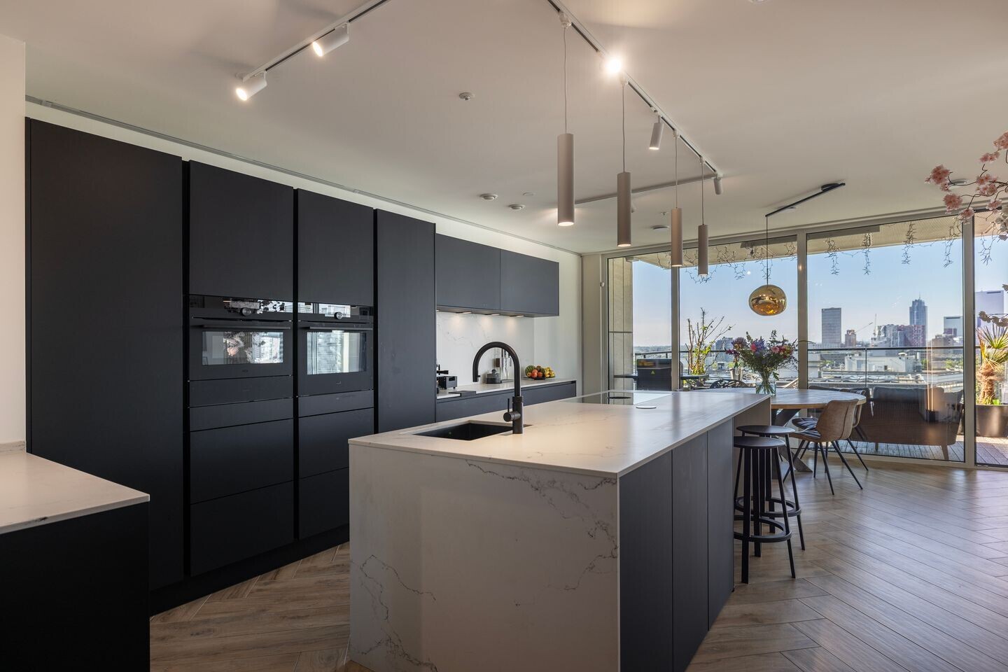 Appartement te koop: Houtlaan 93, Rotterdam