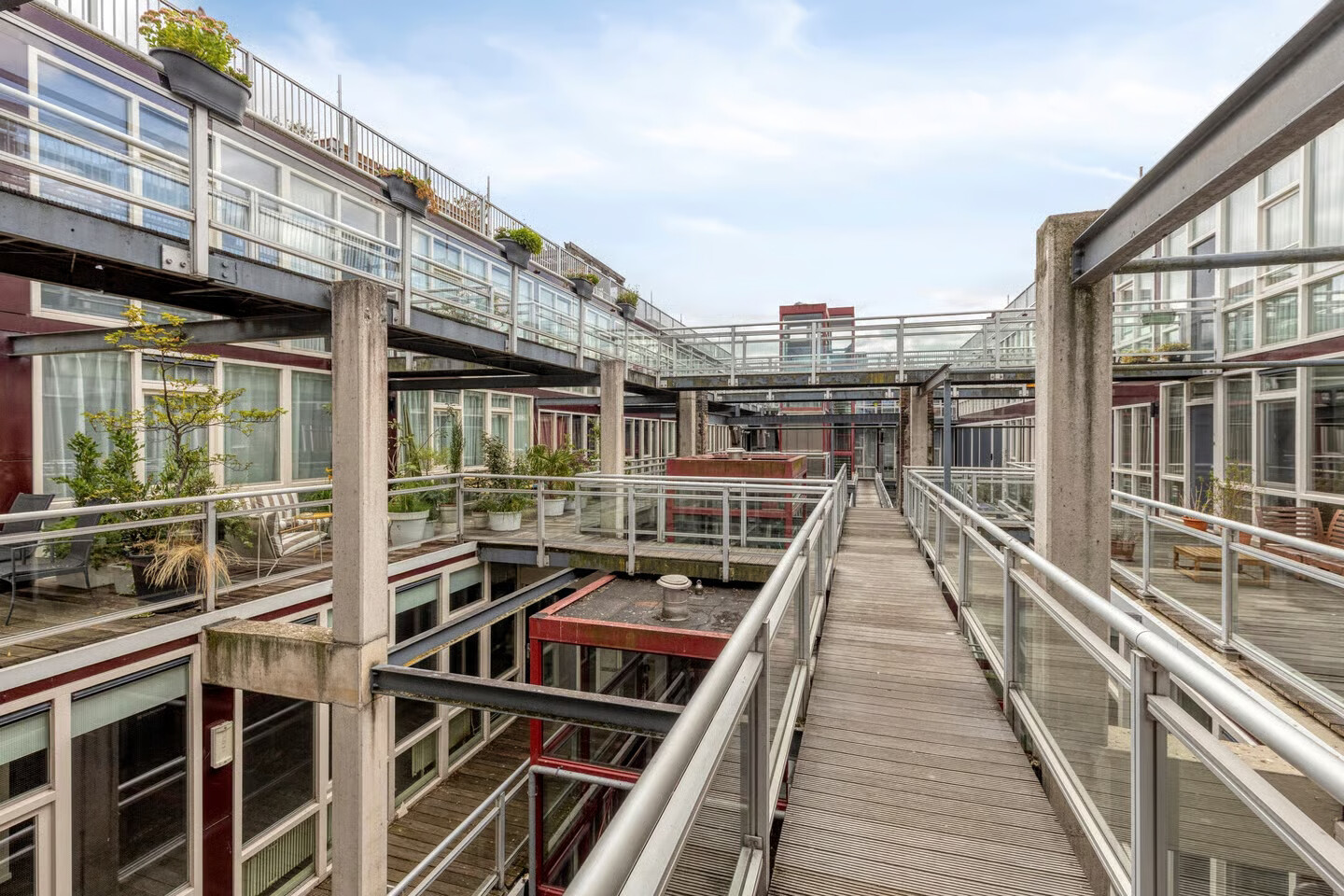 Appartement te koop: Looiershof 31, Rotterdam