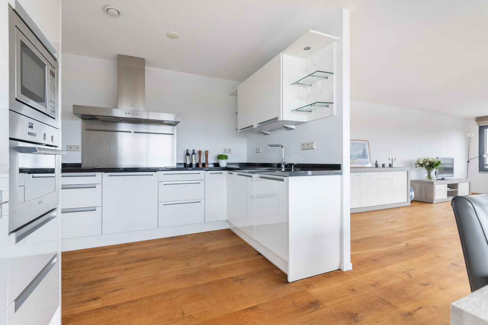 Appartement te koop: Sint-Jobskade 702, Rotterdam