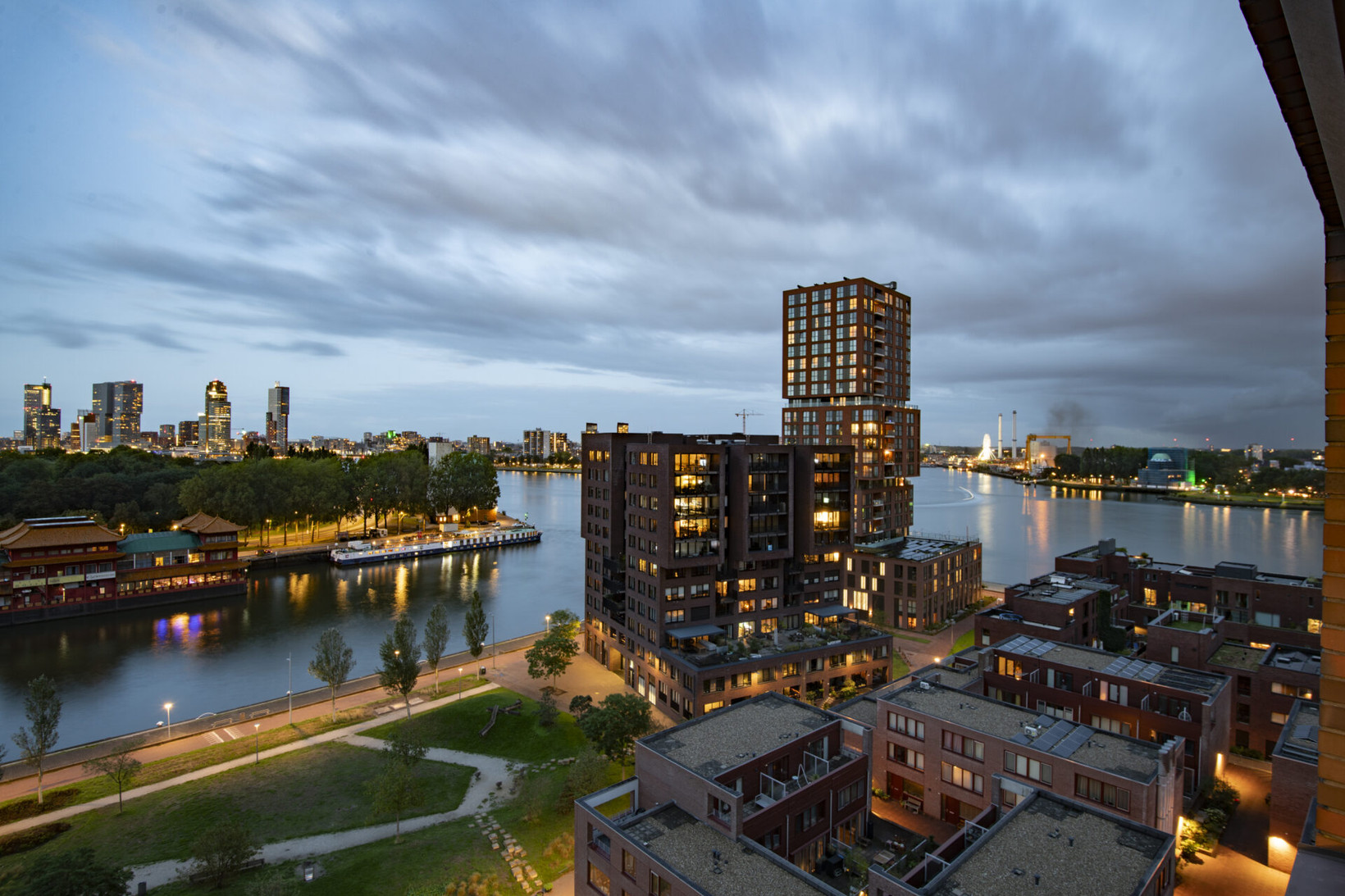 Appartement te koop: Sint-Jobskade 702, Rotterdam