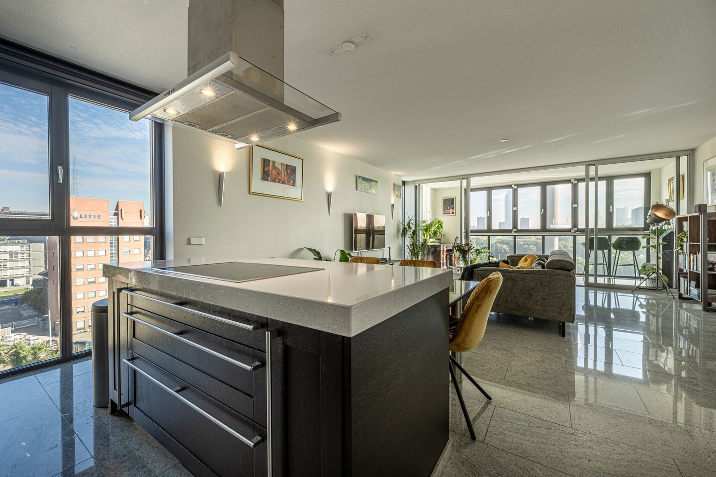 Appartement te koop: Müllerkade 241, Rotterdam
