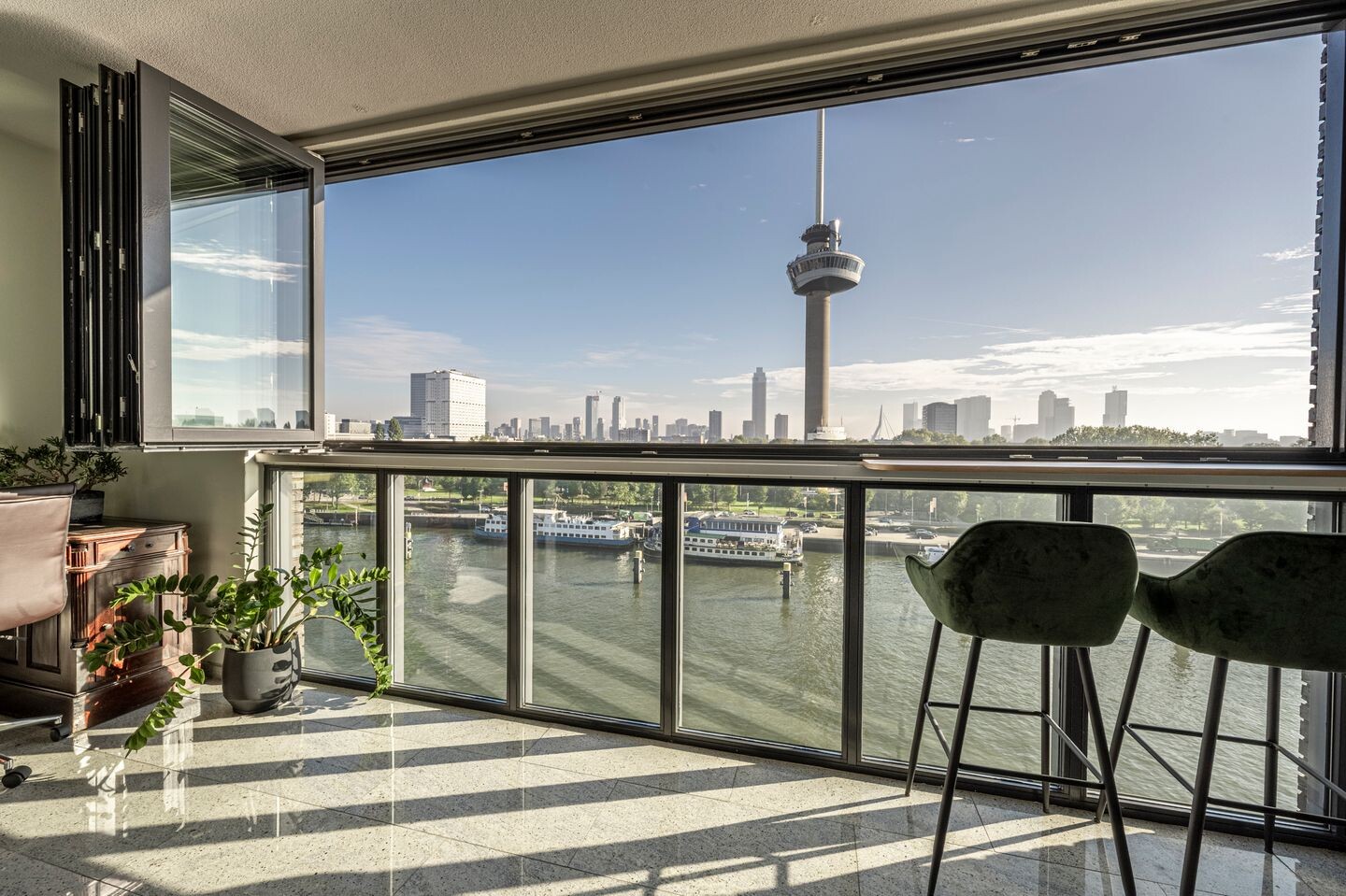 Appartement te koop: Müllerkade 241, Rotterdam