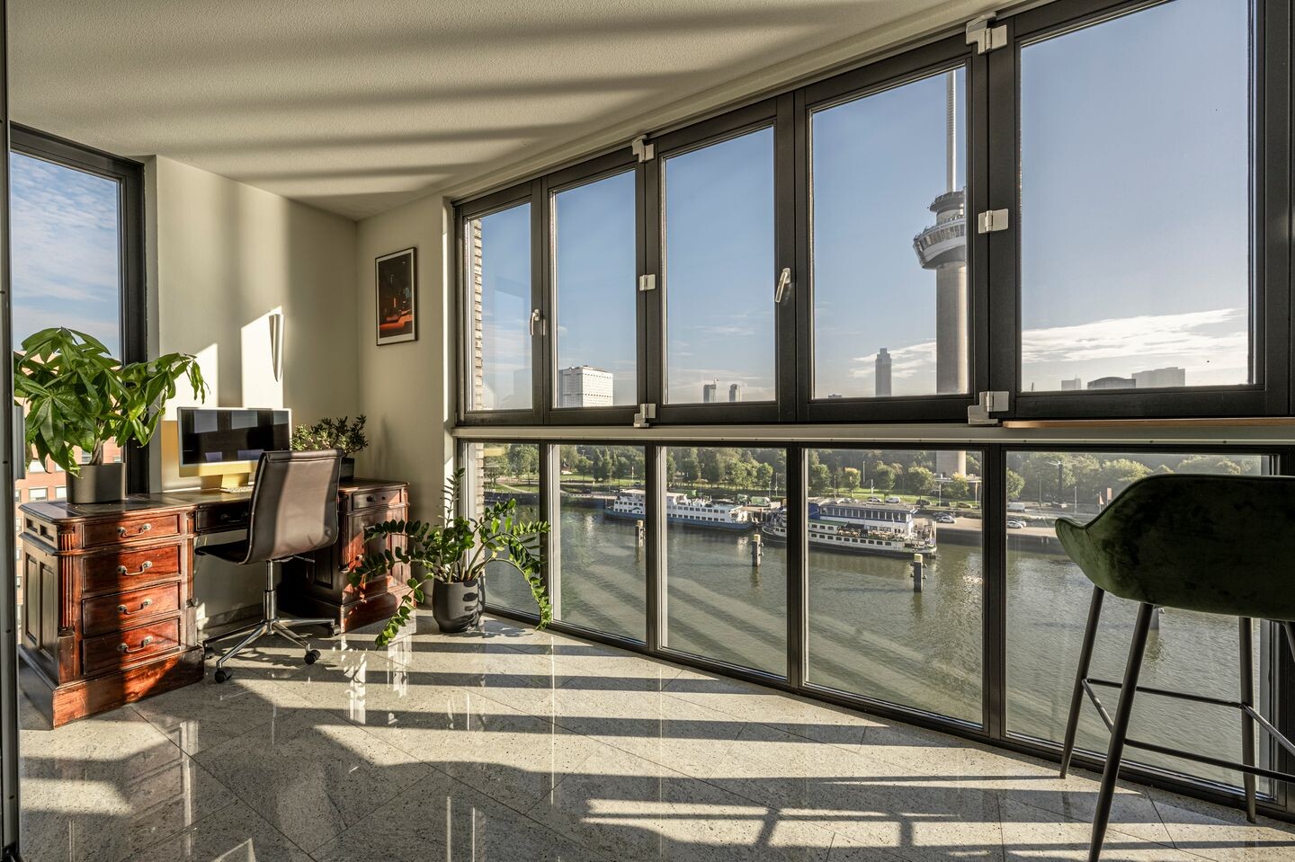 Appartement te koop: Müllerkade 241, Rotterdam