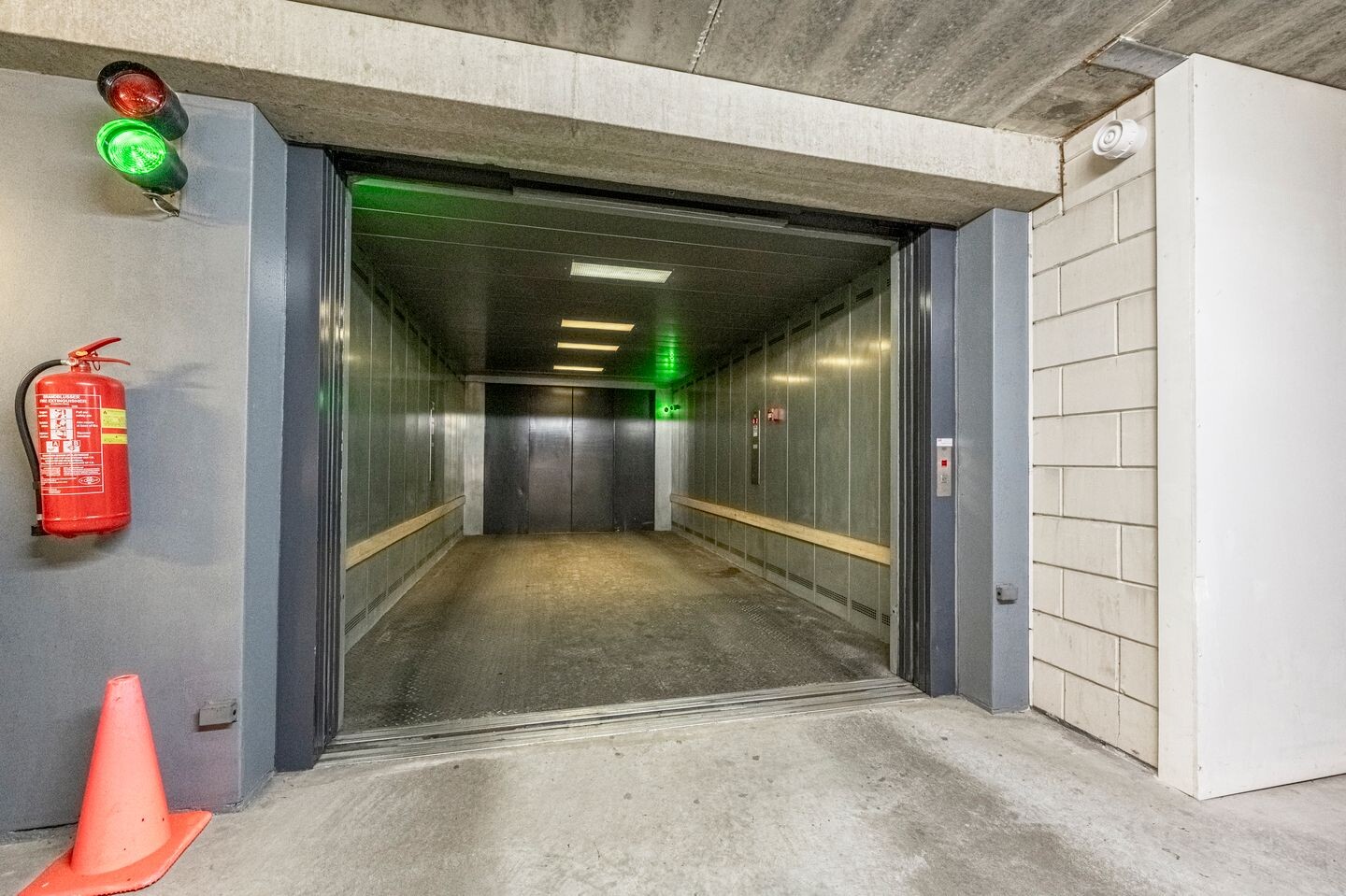 Appartement te koop: Müllerkade 241, Rotterdam
