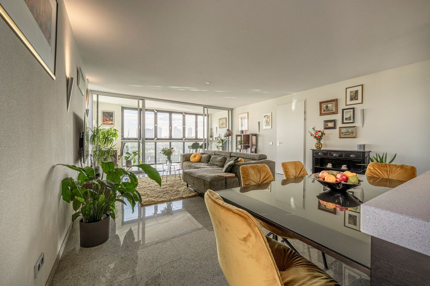 Appartement te koop: Müllerkade 241, Rotterdam
