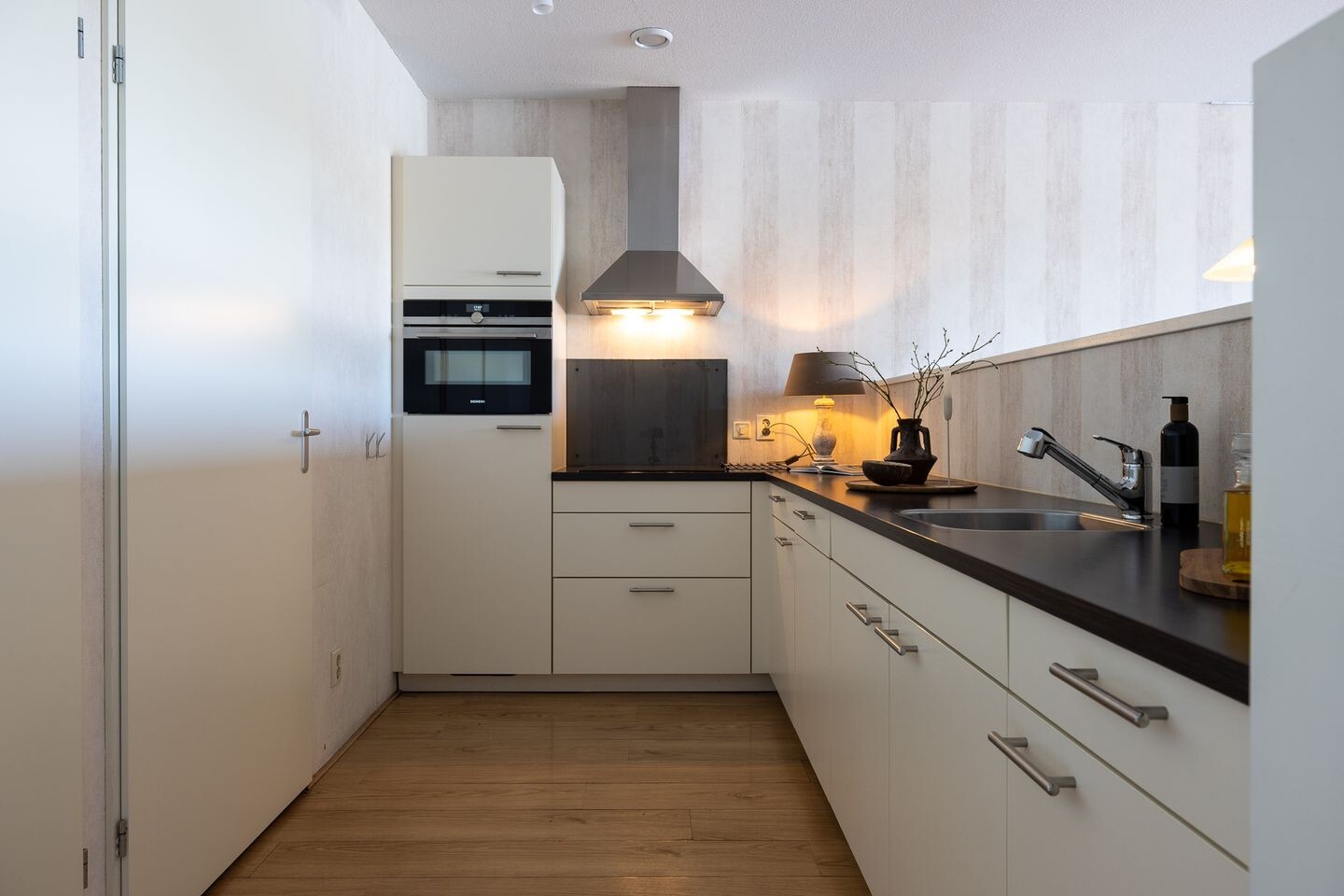 Appartement te koop: Kratonkade 604, Rotterdam