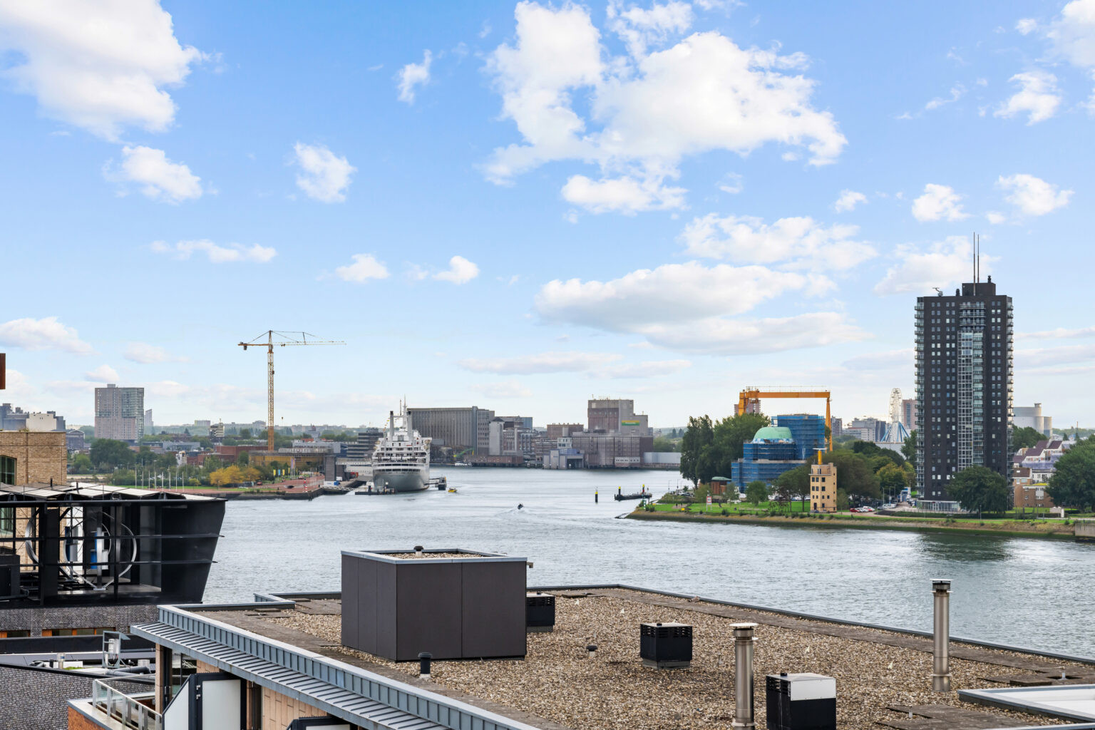 Appartement te koop: Kratonkade 718, Rotterdam