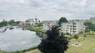 Westzeedijk 737