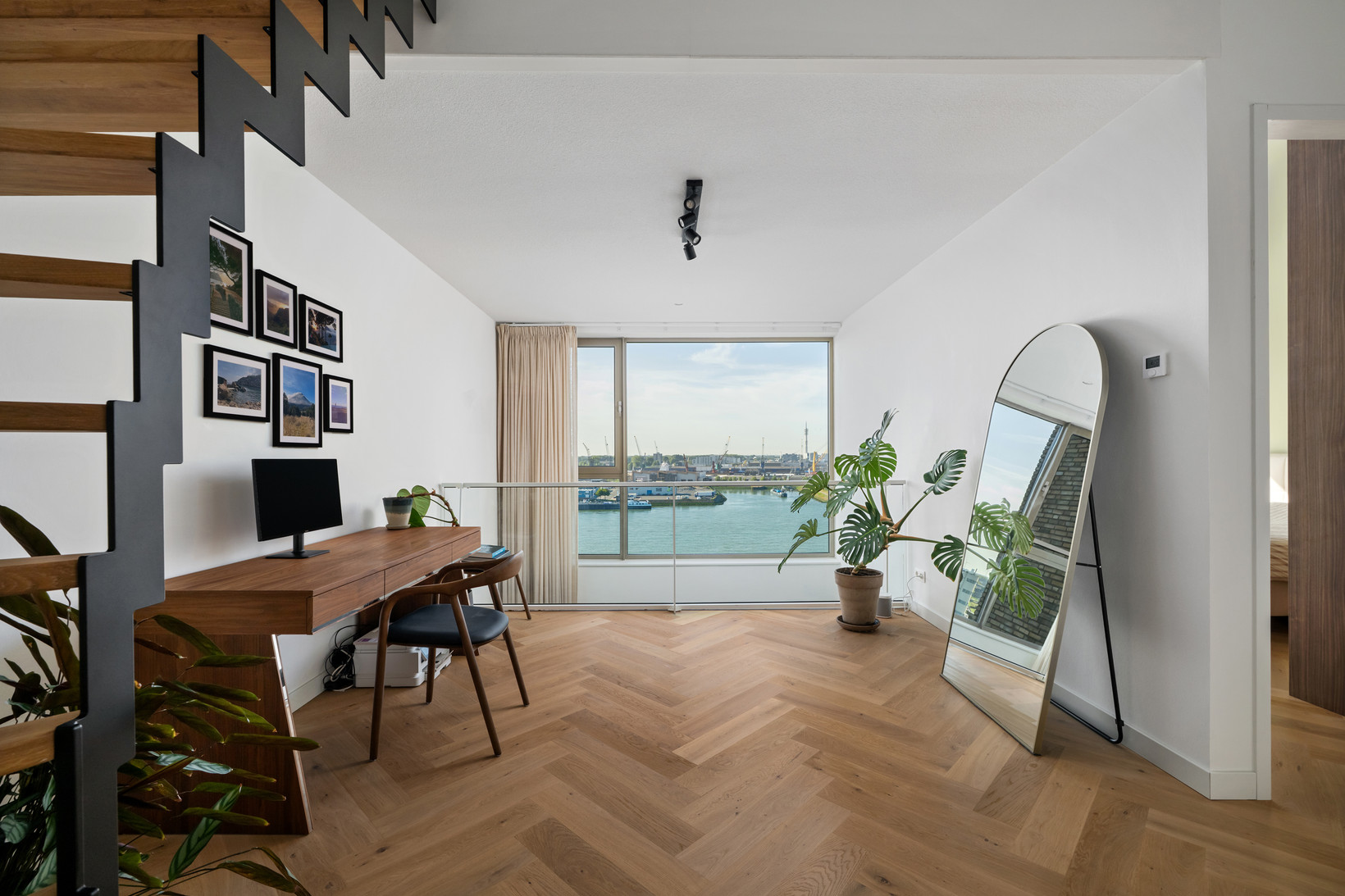 Appartement te koop: Lloydkade 463, Rotterdam