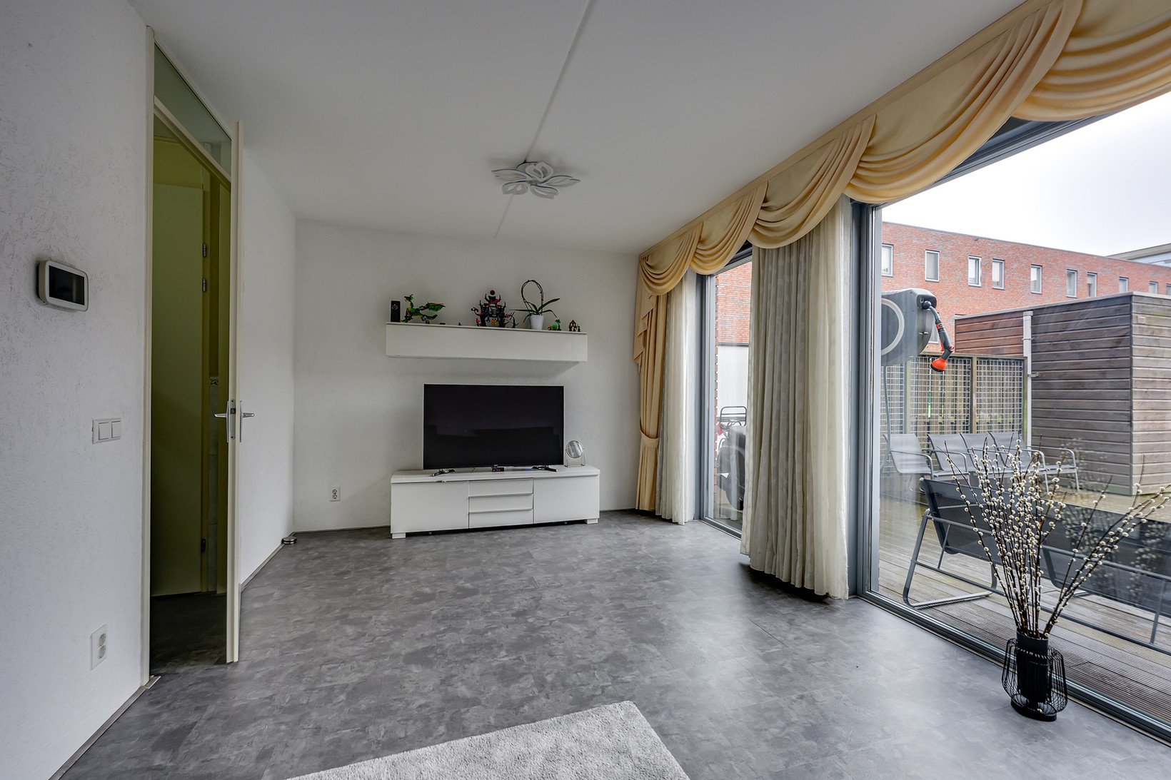 Appartement te koop: Wallisweg 53, Rotterdam