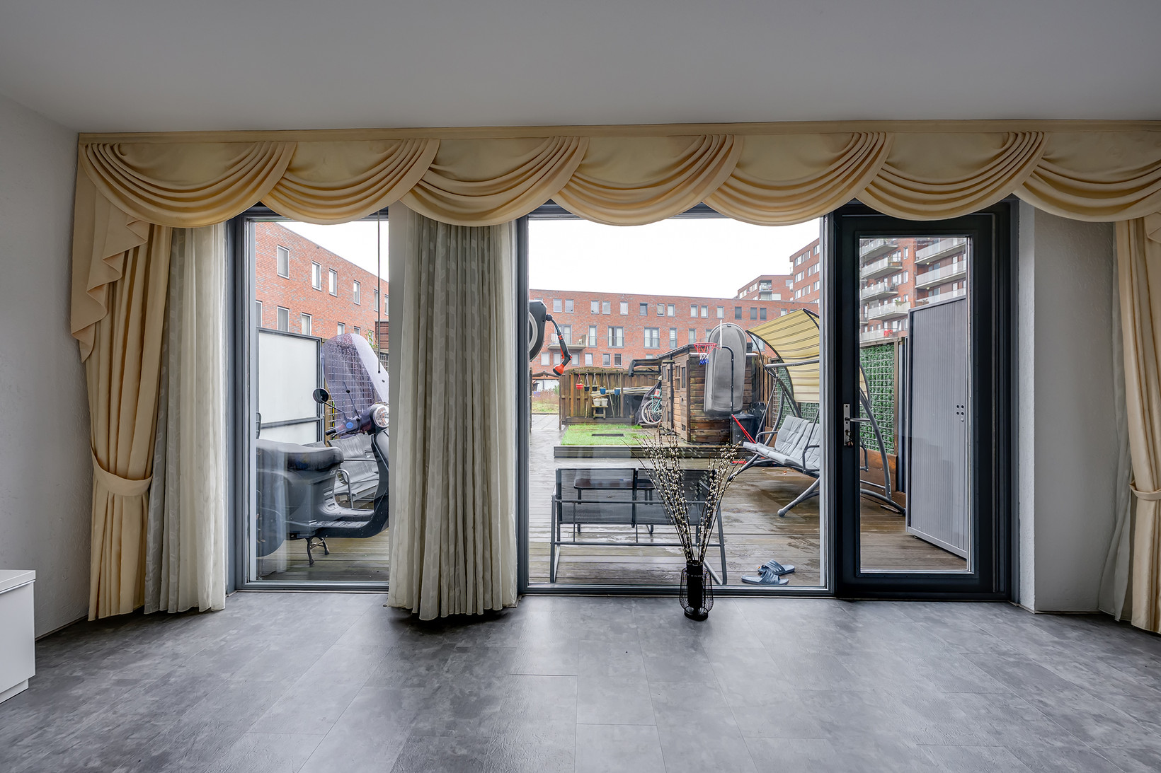 Appartement te koop: Wallisweg 53, Rotterdam