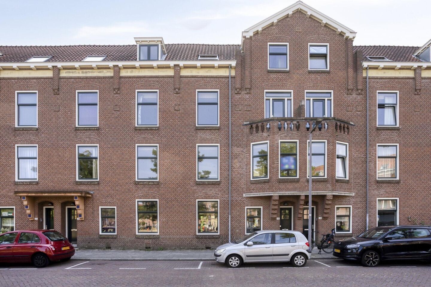 Tussenwoning te koop: Betje Wolffstraat 46, Rotterdam