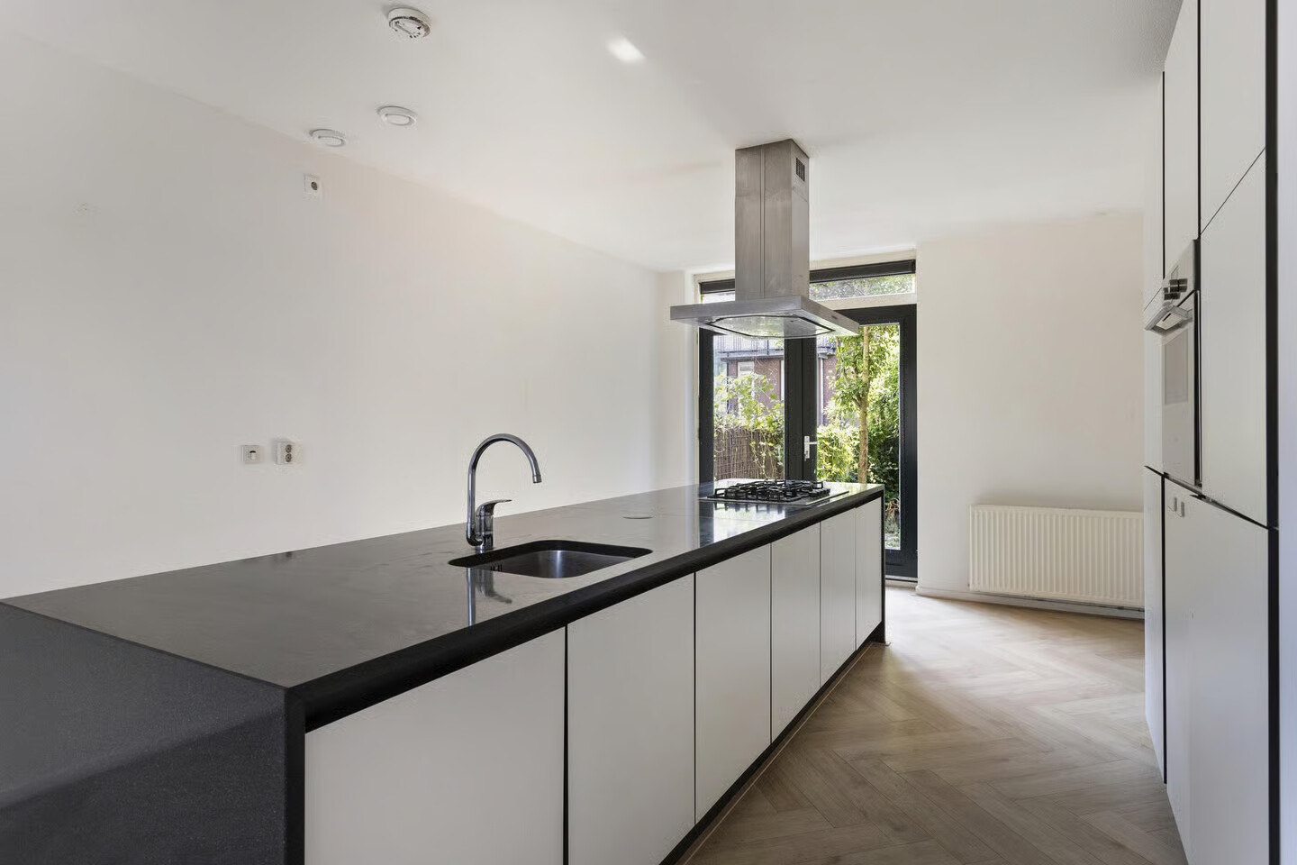 Tussenwoning te koop: Betje Wolffstraat 46, Rotterdam