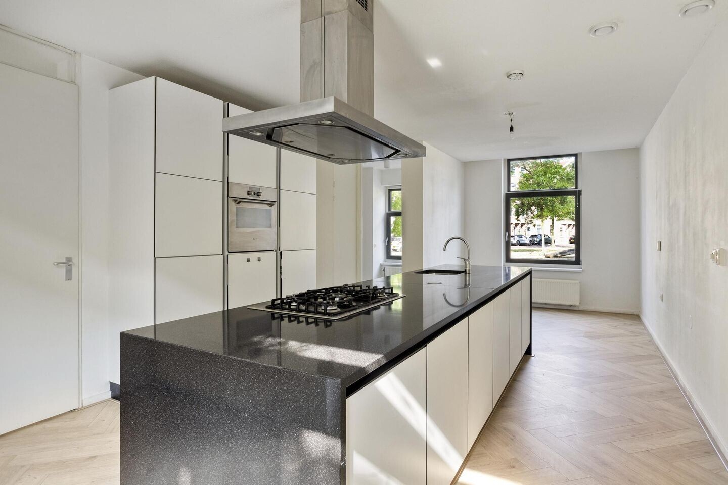 Tussenwoning te koop: Betje Wolffstraat 46, Rotterdam